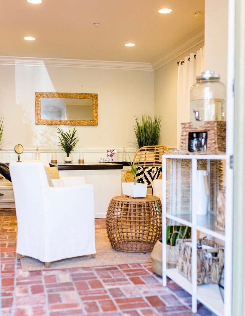 Thermography clinic reception in Ladera Ranch, Orange County